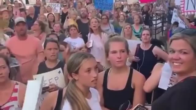 Tennessee: Students and Parents Protests Mask Mandate