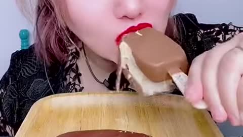 ASRM FASTEST EATING ICE CREAM!!! CHILLING MUKBANG