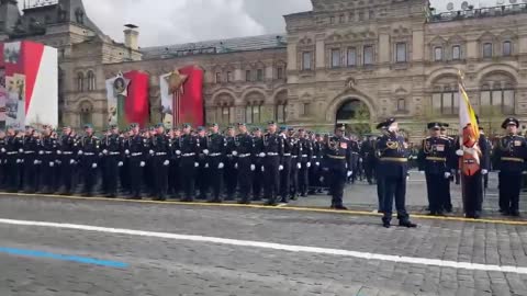 Vojenská přehlídka na Rudém náměstí v Moskvě 9. května