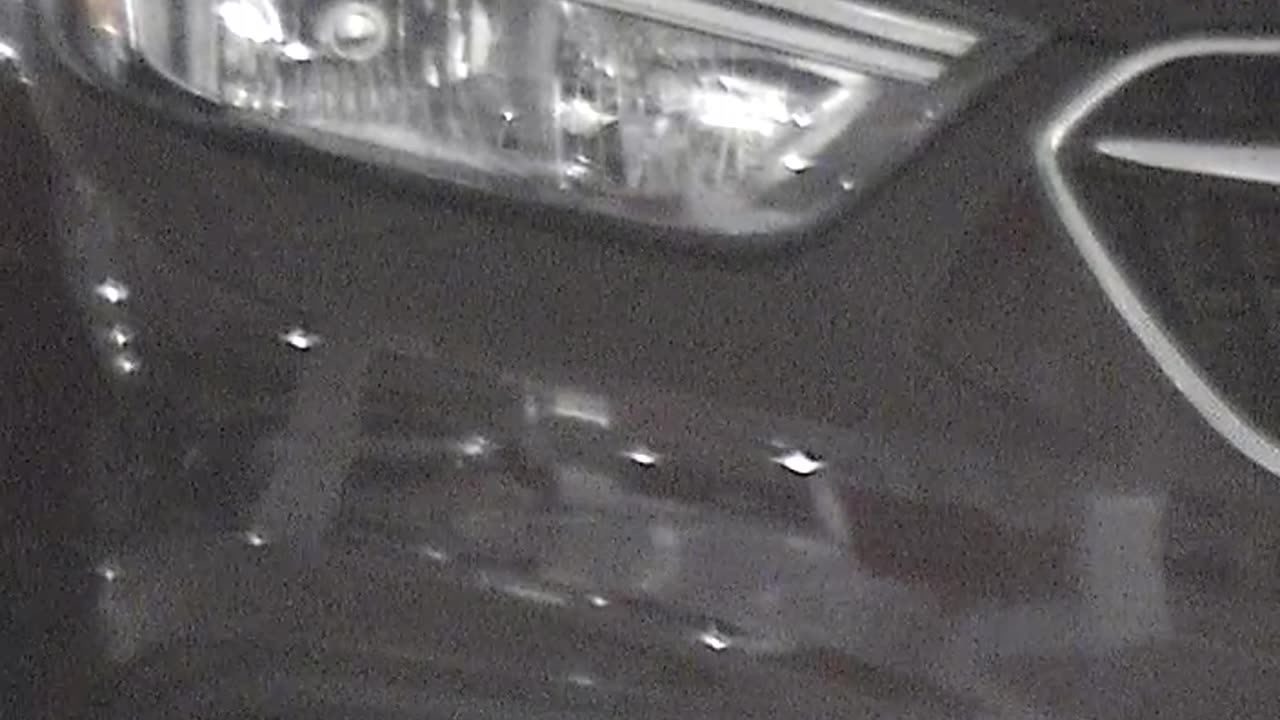6142RHOBG2G201ABLobbyEntry_2021-01-06_10h40min02s087ms.mp4