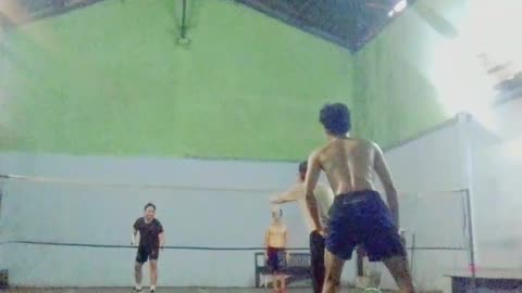 badmintondaily - first time make body like crackers