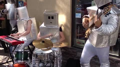 Daft Punk Street Performance | Hilarious