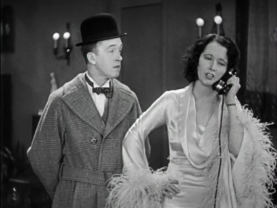 L&H.Chickens.Come.Home.(1931.720p.WEBRip)