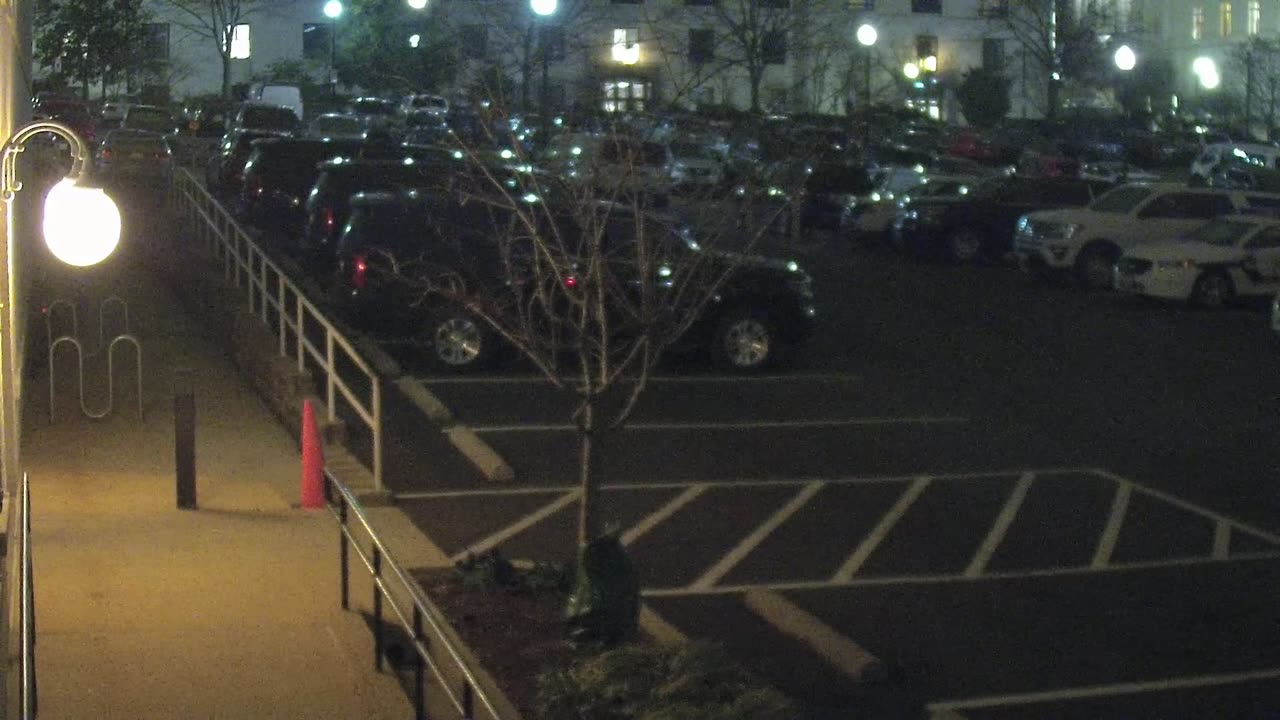 1671HQOB01NorthwestWalkway_2021-01-06_04h10min34s367ms.mp4