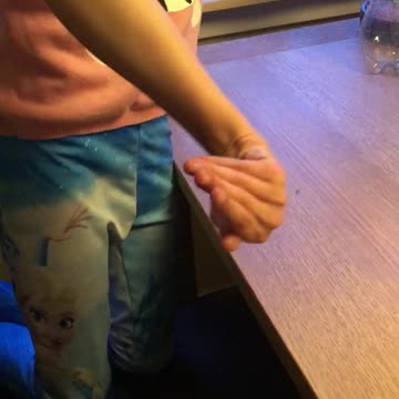 Hypermobil body joints