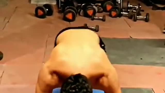 PUSHUPS CORRECT WAY | Gym motivation ❤ Gym status #shorts