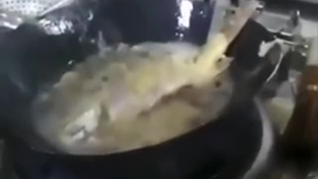 Fry it but still alive what kind of fish is this?