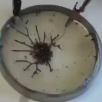 GRAPHENE OXIDE COVID INGREDIENT AND 5G!!