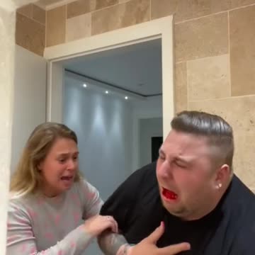 funny|prank|jokes|funny jokes|dad jokes|funny memes|funny video|fun|laughing|funny animal|knock