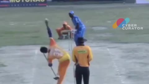 Defying Limits One Over At A Time 🏏🦽💪