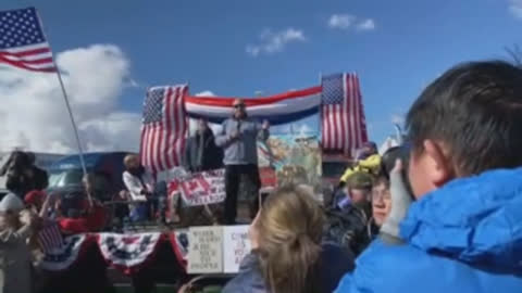 Freedom Convoy USA - Adelanto, CA - Doctor Pierre Kory talks about vaccines, health, science, censorship & medical mafia. MUST-LISTEN speech!
