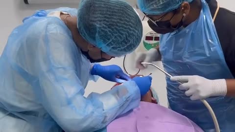 Dental implant treatment in Navi Mumbai - UR Dentist