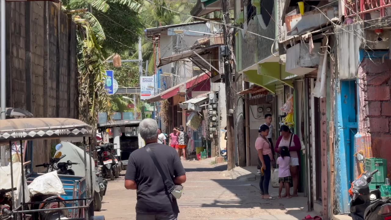 Walking around Coron, Philippines