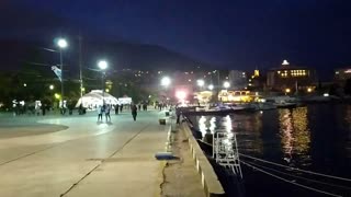Sea overlooking the city