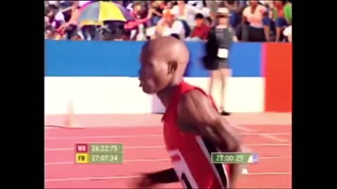 Watch Camera man run Faster than the Athlete