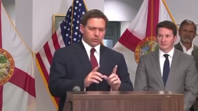 Ron Desantis : I WILL Stand In Biden’s Way !