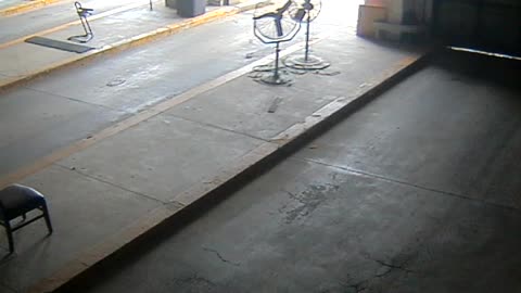 3138RHOBG3CStGarageLeftDoor_2021-01-06_14h22min40s180ms.mp4