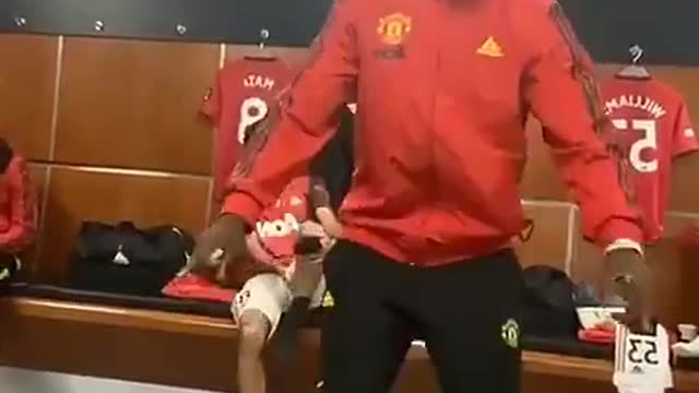 Paul pogba dancing