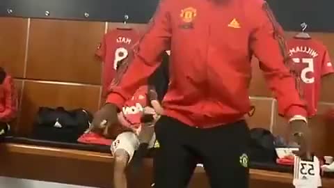 Paul pogba dancing