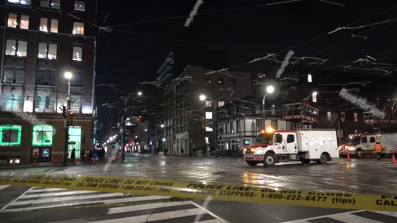 King and Spadina - Overhead wiring infrastructure is almost fully repaired - December 18 2024