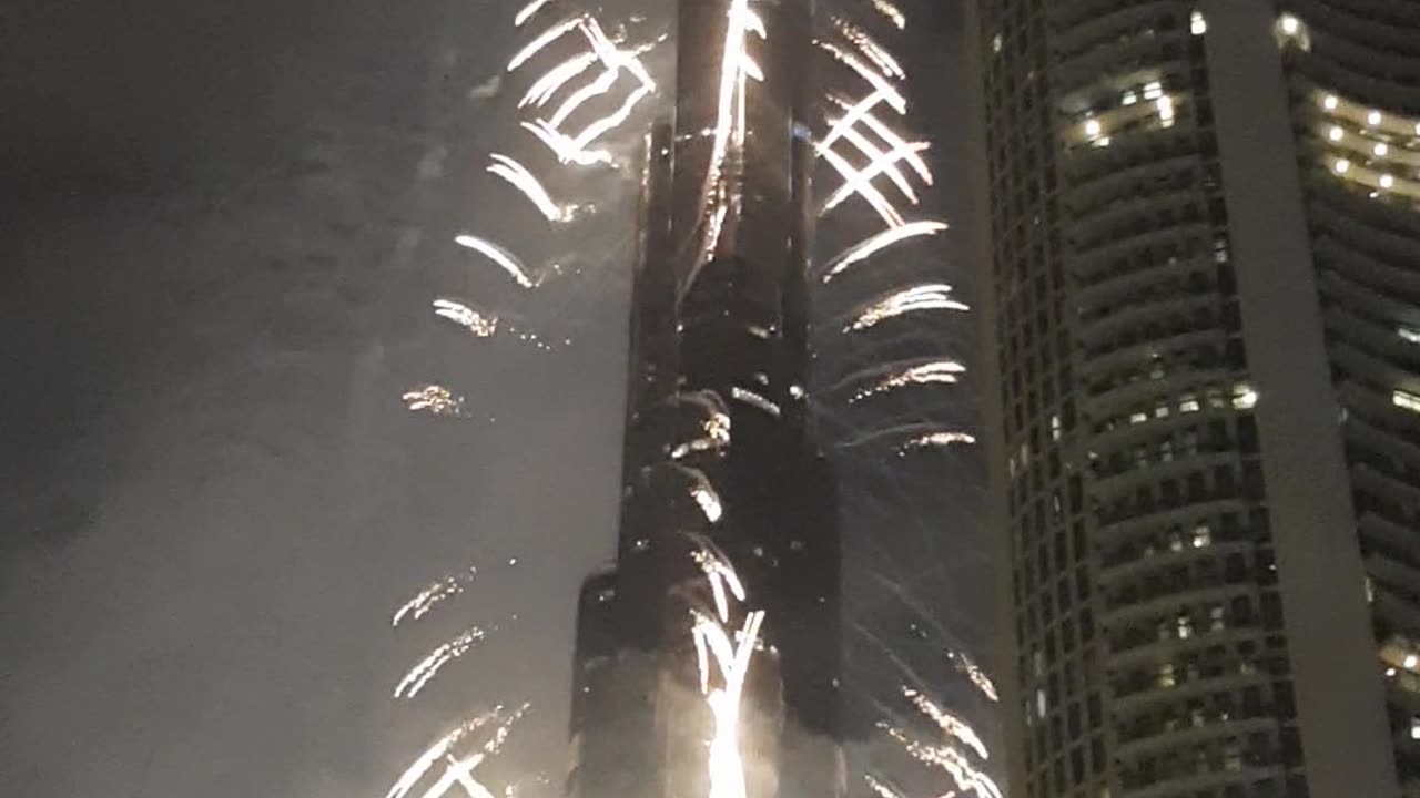 Burj khalifa dubai fireworks