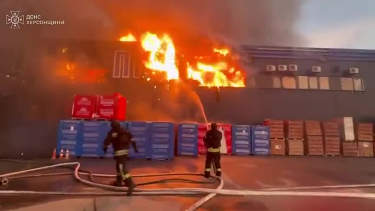 Last night, the russian army struck Kherson