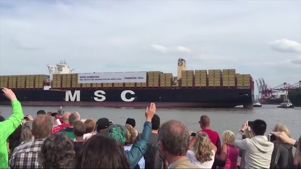 Crewmen Use Ship’s Horns To Sound Star Wars Theme Song