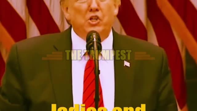 Donald Trump shutting down fake and biased reporting for 1 min straight. 2