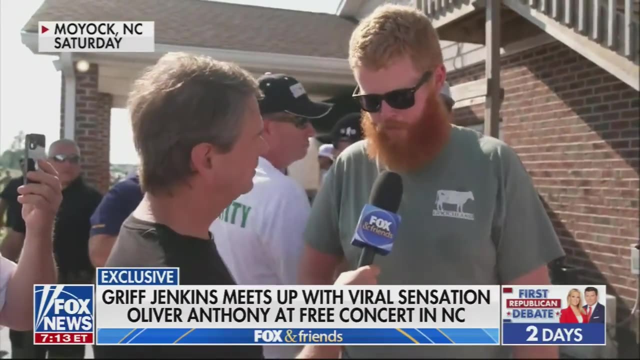 Viral Country Star Oliver Anthony Gives Must-Watch Warning About Future of America