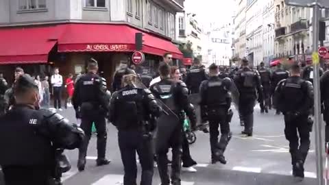 French people 🇫🇷 don't want the jab