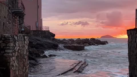 COZY EVENING IN THE ITALIAN TOWNS OF TELLARO