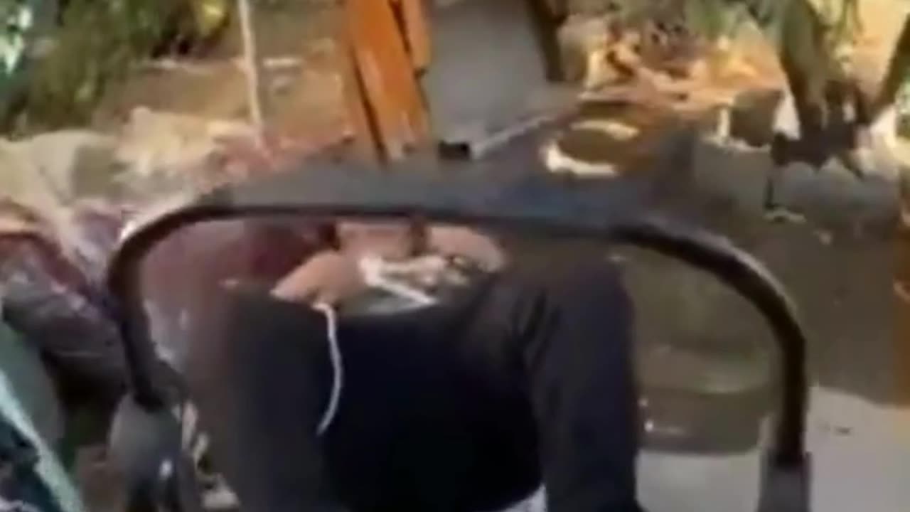 The end 😂😂😂 #funny #fails #viral #shorts #justlaughfolder #reels