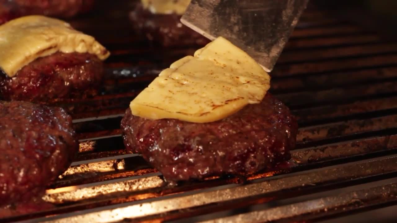 Cheeseburgers on the Grill