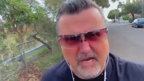 G’day Punters!! If you want FREE souvlaki, wine and beer — then Vote for Me 😂