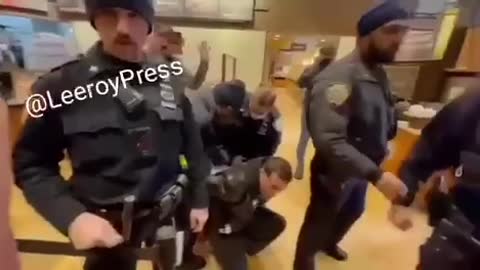 New York! A man arrested refused service