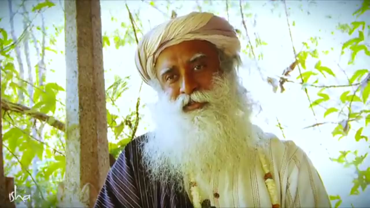 How Offering Food Can Energize a Space ¦ Sadhguru