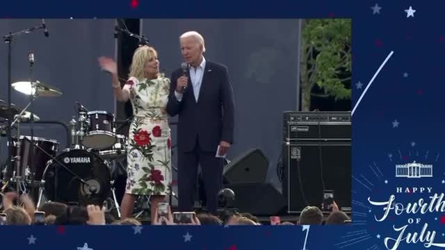 Jill Reminds Joe to Say "God Bless America" at 4th of July Speech