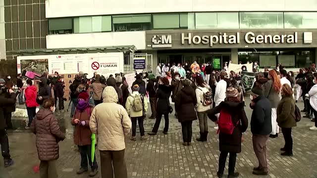 Madrid medics protest forced hospital transfer