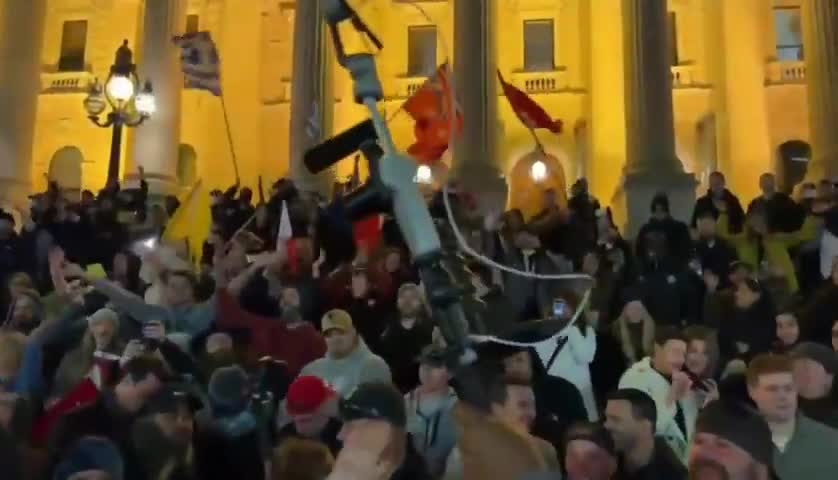 Australia - Protests erupt in Melbourne