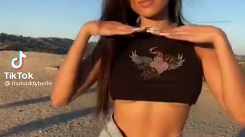 sexy girl tik tok, sexy tik toks, sexy tiktok, tik tok boom boom challenge, sexy women