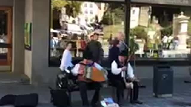 Street musicians in Tallinn, Estonia