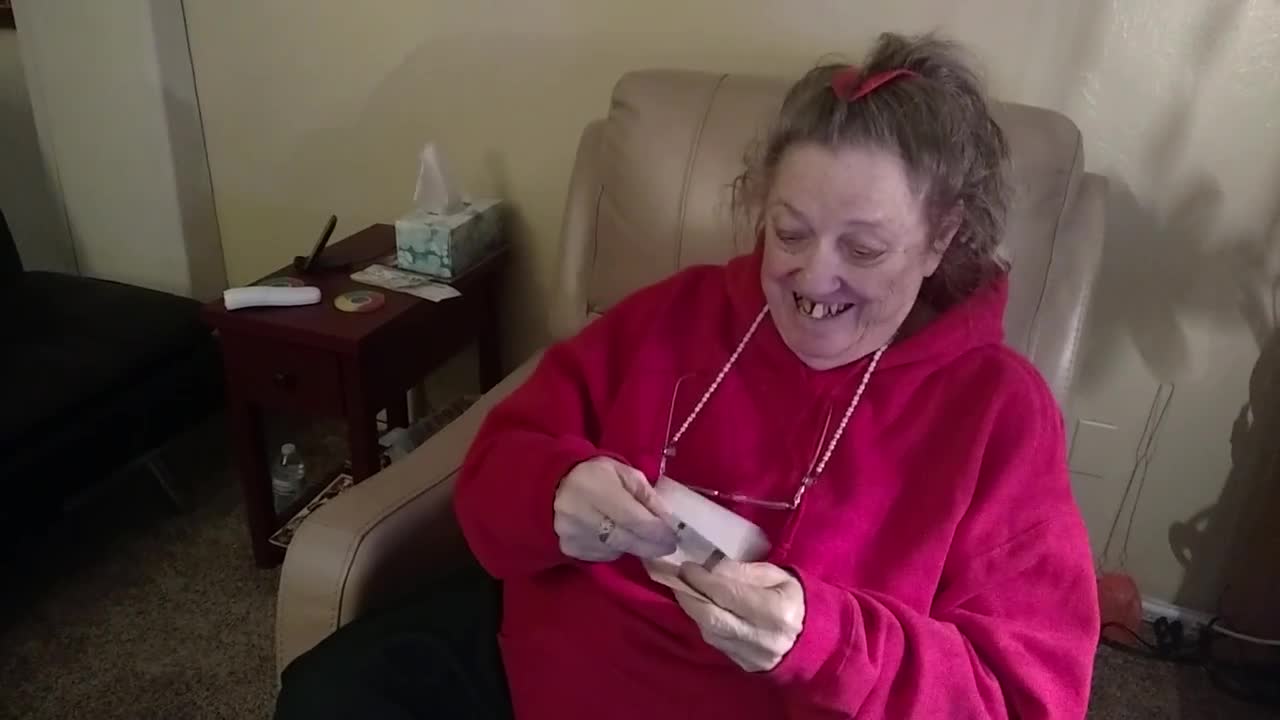 Christmas Surprise for GG