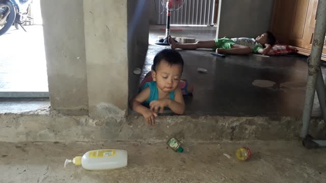 baby school breaking toys