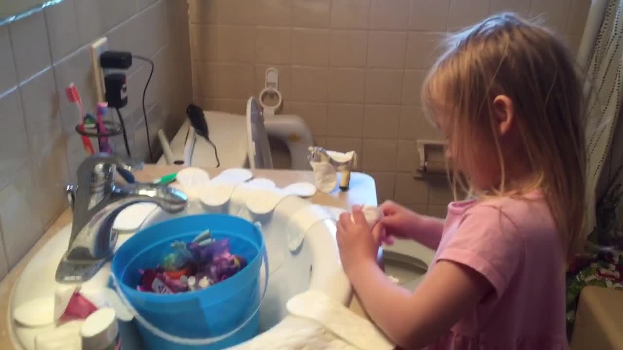 Little Girl Uses Mom’s Panty Liners To Play Doctor