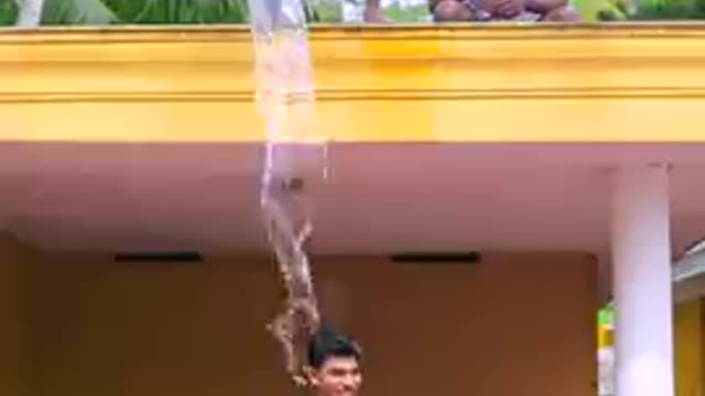 Water Pouring Challenge 🤣