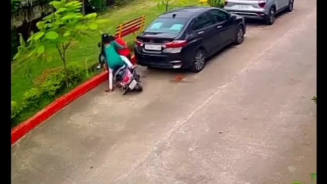 What a driving? Comment whose fault