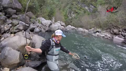 Yaisa Pescando con Mosca en el Río / TRUCHAS SILVESTRES MÉXICO Pesca con Mosca #8