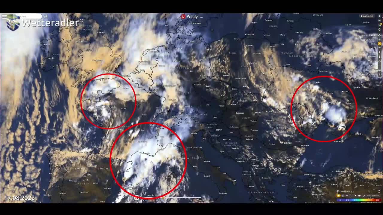 Chmury Cumulonimbus i ich zapłony