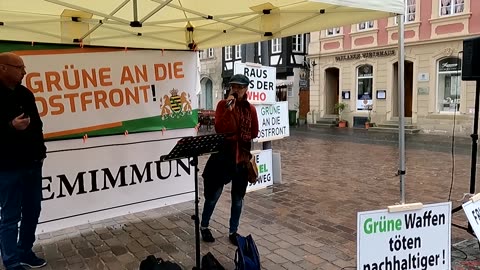 28 Polizisten verletzt! – Die, die keine Argumente haben schreien und schlagen!