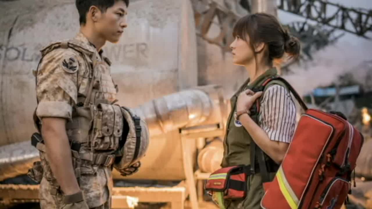 Song Joong Ki and Song Hye Kyo deny dating rumours
